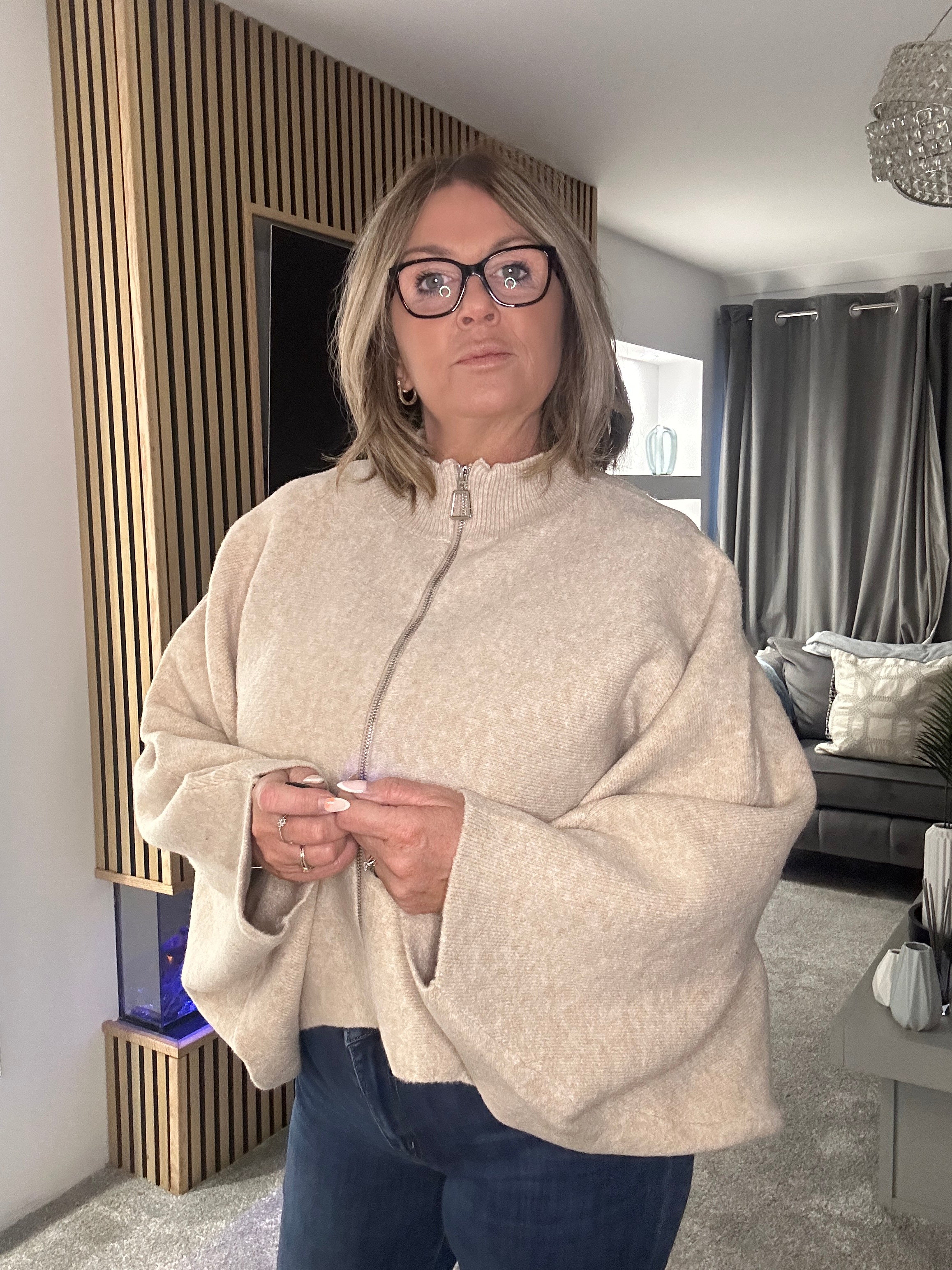 Zip Knitted High-Low Cardigan  Light Beige