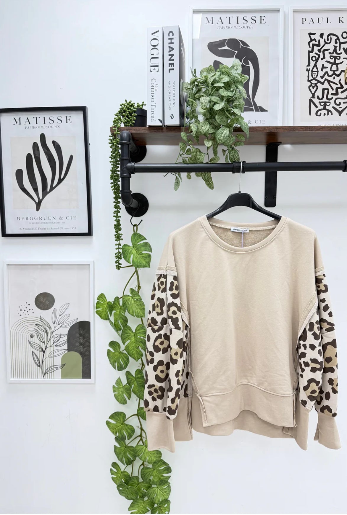 Leopard Print Sweatshirt Stone