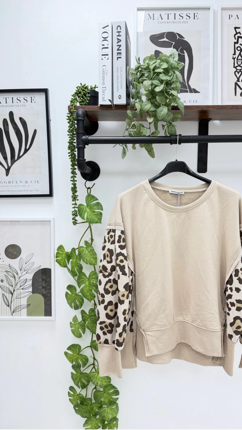 Leopard Print Sweatshirt Stone